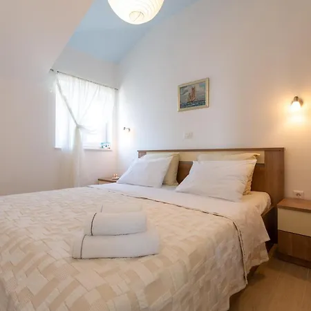 Apartments Barba Maslenica Exterior photo