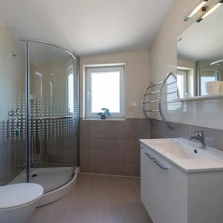 Apartments Barba Maslenica Exterior photo