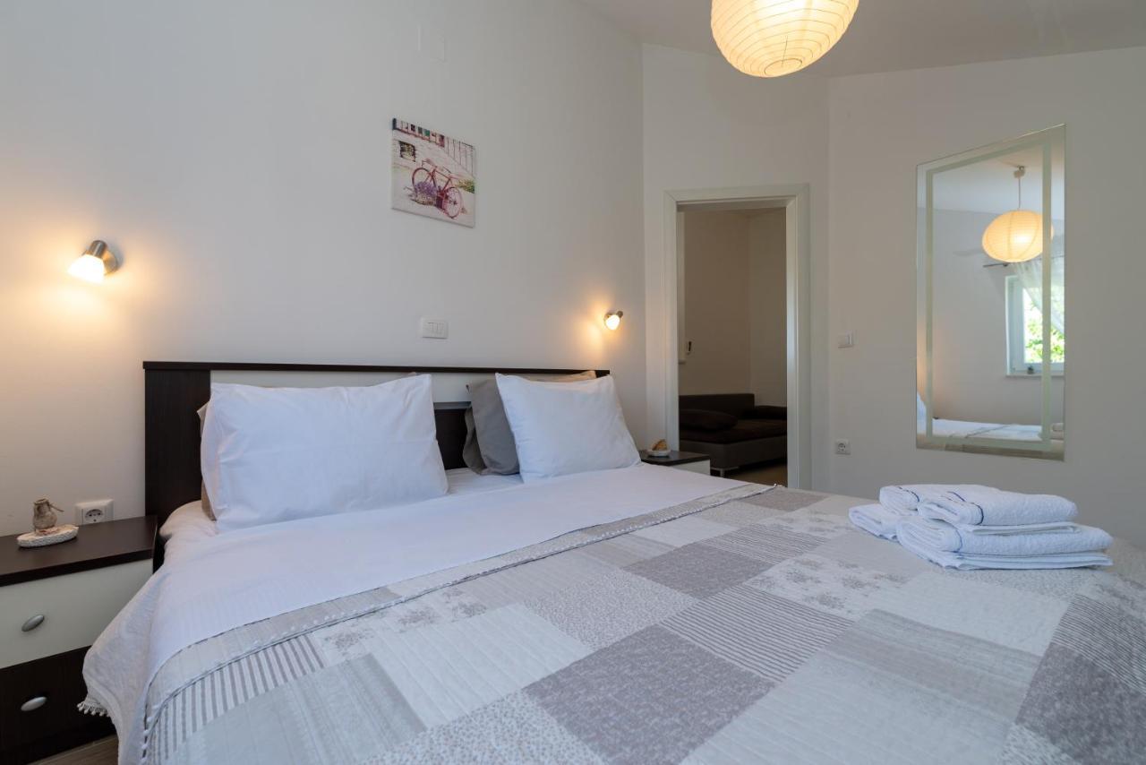 Barba Apartment Maslenica