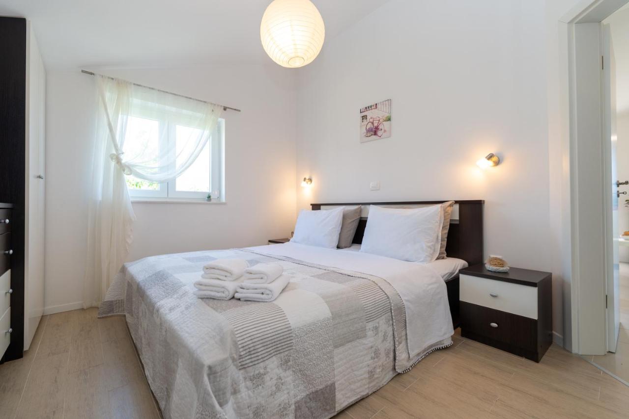 Barba Apartment Maslenica