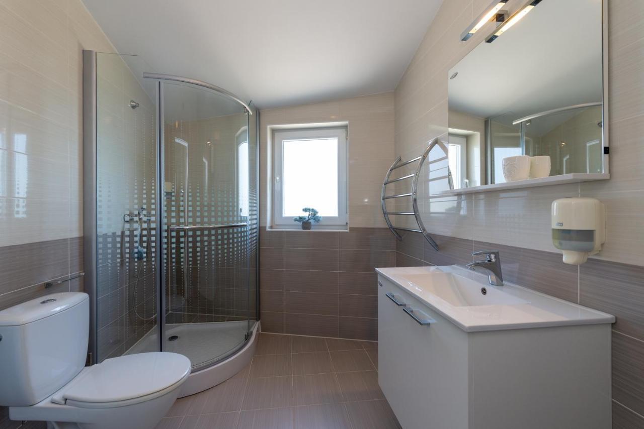 Barba Apartment *